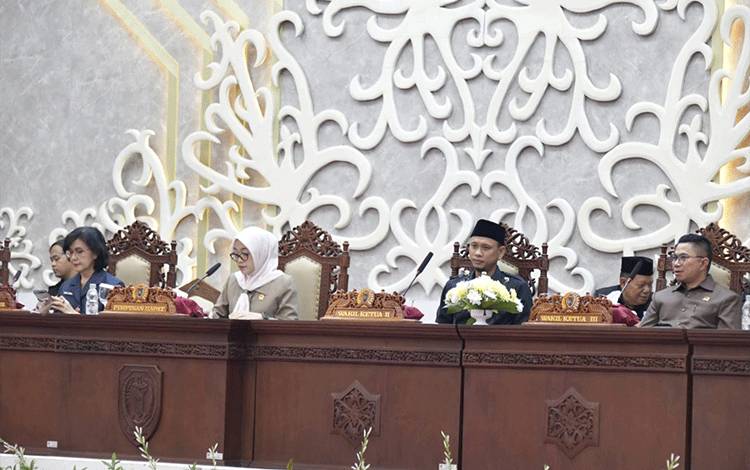 DPRD Kalteng Gelar Paripurna, Raperda APBD 2025 Akan Dibahas Lebih Lanjut