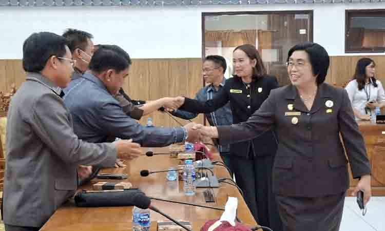 Pemkab Gumas Sambut Baik Raperda Inisiatif Dewan tentang Pemberdayaan Usaha Mikro dan Pengembangan Ekonomi Kreatif