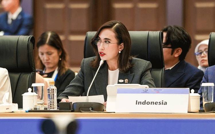 Menpar Bahas Penggunaan Teknologi Dalam Pengembangan Pariwisata