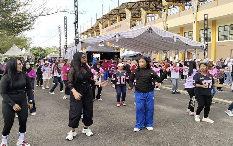 Senam Bersama Handep Hapakat Fair Pulang Pisau Diserbu Warga, 290 Kupon Ludes Terjual