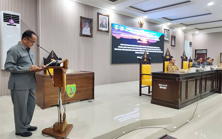 Fraksi PDIP Soroti Pentingnya Evaluasi Menyeluruh dalam Pertanggungjawaban APBD 2025