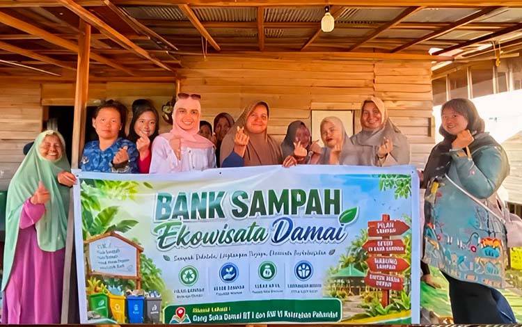 DLH Palangka Raya Resmikan Bank Sampah Ekowisata Damai untuk Dorong Pengelolaan Sampah 3R