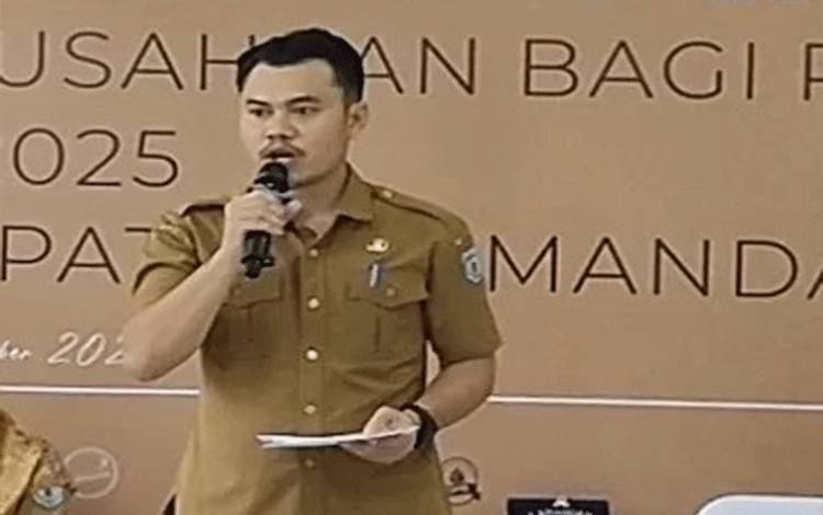 Dispora Lamandau Buka Lomba Storytelling Bahasa Inggris