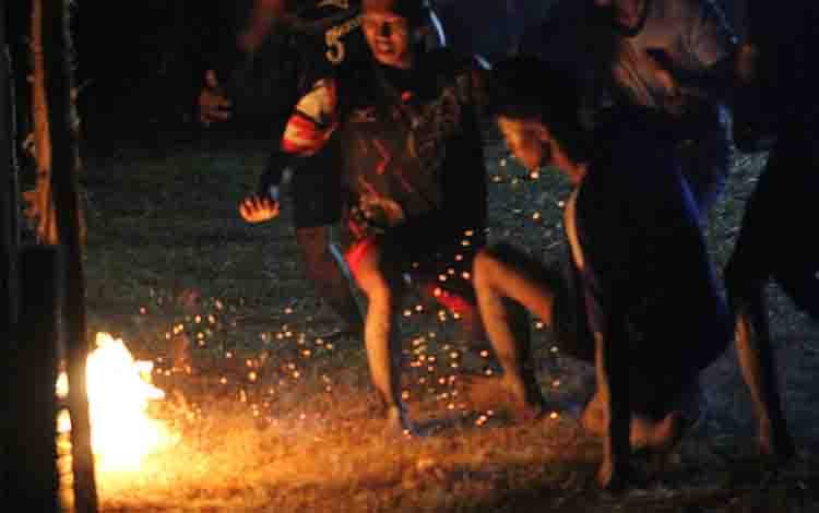 Wabup Pulang Pisau Buka Lomba Sepak Sawut, Ajak Masyarakat Lestarikan Budaya Dayak