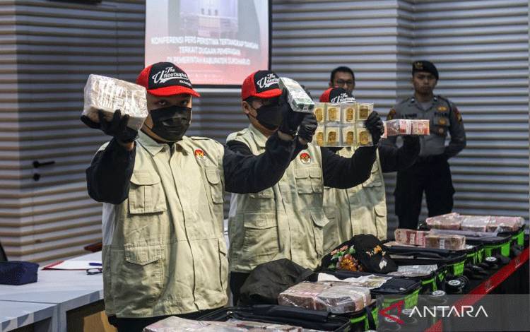 KPK Buka Peluang Periksa Suami Bupati Sukoharjo Terkait Pemerasan
