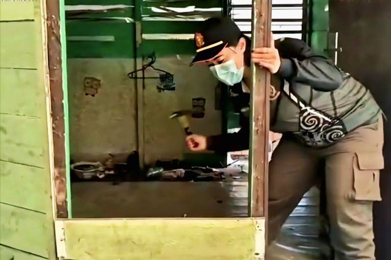 Disdik Kotim Bongkar Rumah Dinas Guru Rusak untuk Tata Aset Pendidikan