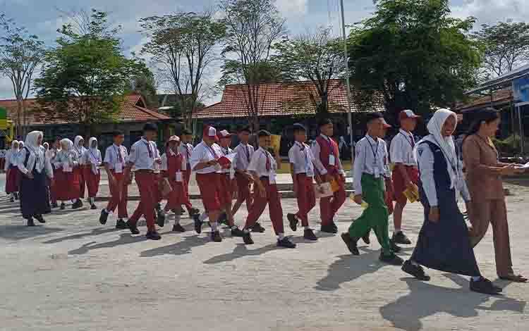 MPLS Ramah di SMPN 3 Sampit Libatkan Asesmen Kementerian, Bantu Petakan Potensi Siswa Baru