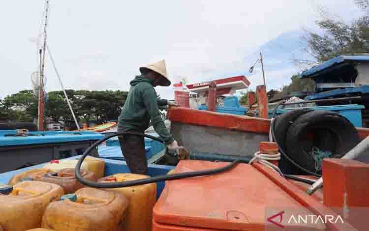 Menteri KP: BBM Rp15.000/liter Menekan Biaya Operasional Nelayan