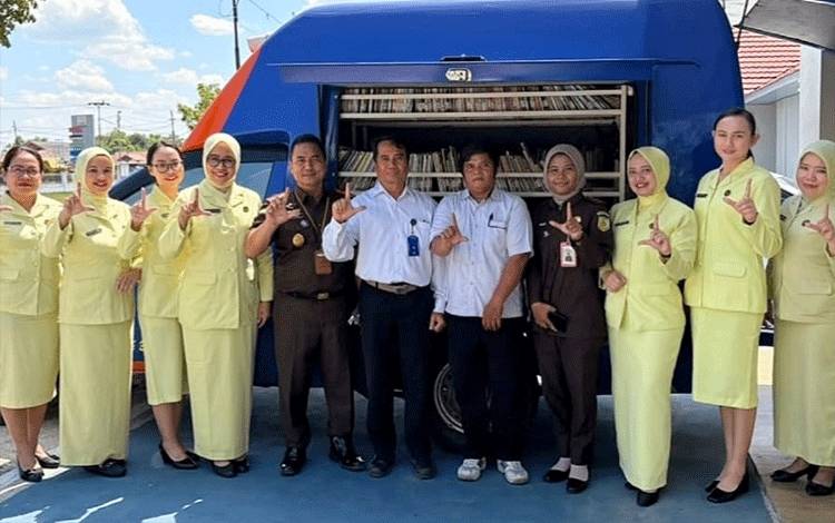 Dinas Perpustakaan Bartim Gandeng Kejaksaan Perkuat Budaya Literasi dan Tata Kelola Arsip