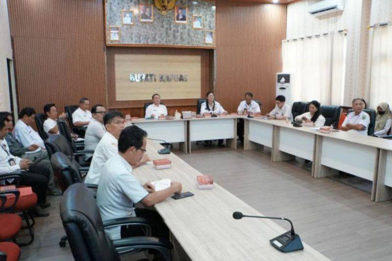 Pemkab Kapuas Bahas Pemanfaatan Aset Pemprov Kalteng untuk Jalan Baru di Selat Utara