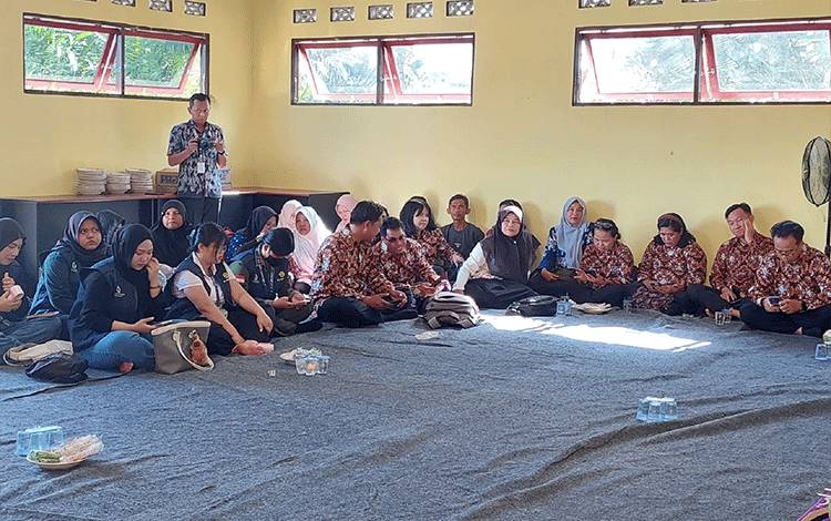 OJK Kalteng Ingatkan Masyarakat Pastikan Produk Keuangan Legal dan Logis