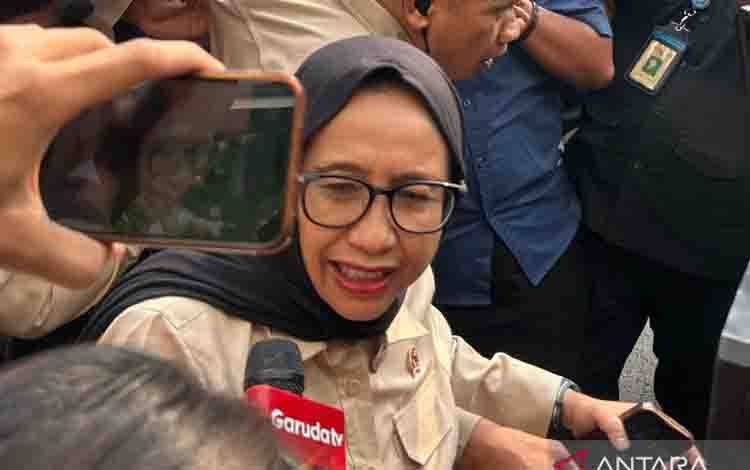 Mundur dari Kepala BGN, Nanik S Deyang Tetap Kawal MBG