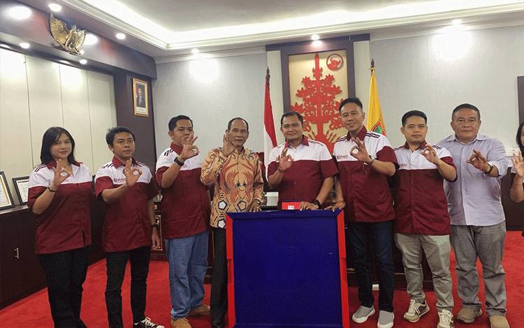Ketua DPRD Kalteng Siap Dukung Perkembangan Industri Domino di Kalimantan Tengah