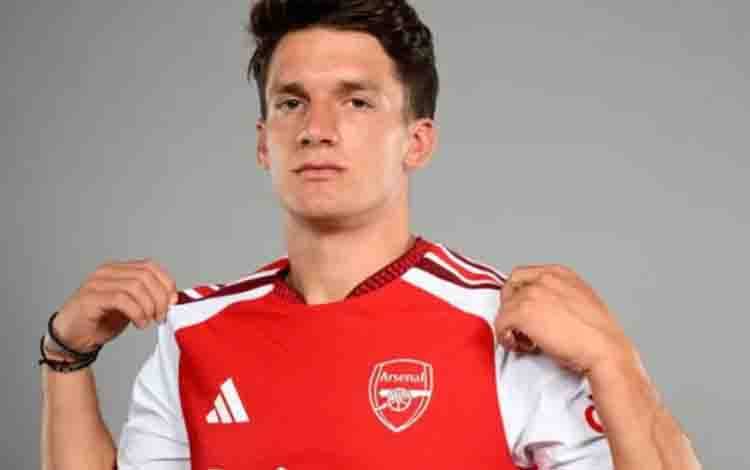 Arsenal Rampungkan Transfer Christos Tzolis dari Club Brugge