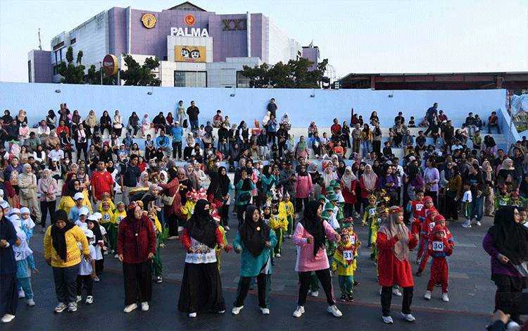 815 Peserta Ramaikan Peringatan HAN dan HARGANAS Tingkat Kalteng