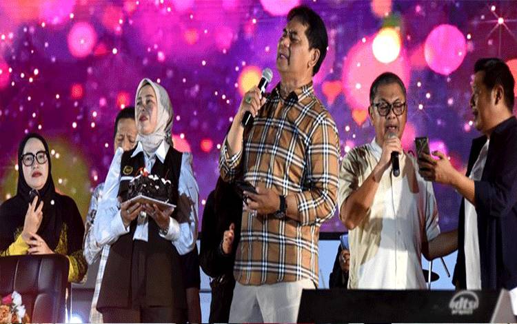 Malam Hiburan Artis Legendaris Wujud Apresiasi Pemkab kepada Masyarakat Barut