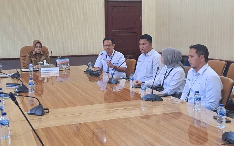 Ini Komentar Bupati Kobar Terkait Masih Seringnya Terjadi Pemadaman Listrik Bergilir