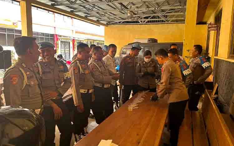 15 Personel Propam Polres Kapuas Jalani Tes Urine, Ini Hasilnya