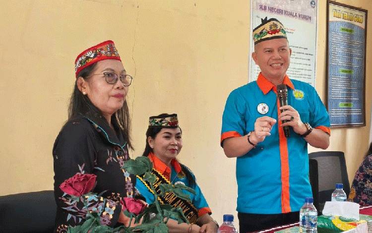 Bupati Gunung Mas Apresiasi Pengabdian Guru Sekolah Khusus Negeri Kuala Kurun