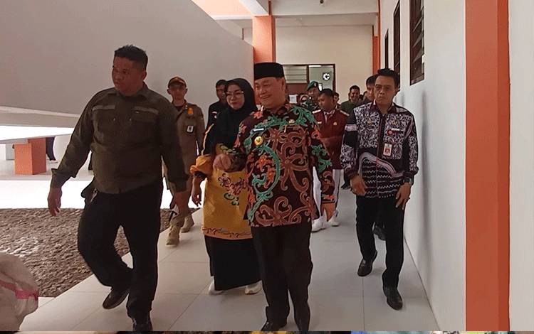Bupati Kotim: Fasilitas Sekolah Rakyat Kotim Lengkap, Satu Siswa Satu Laptop