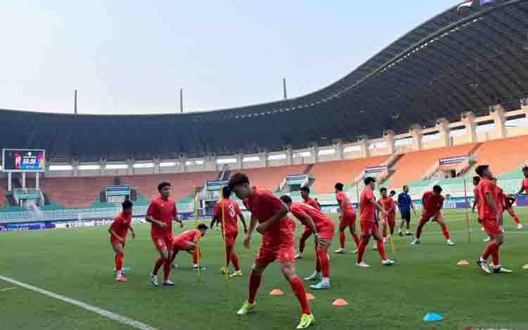 Vietnam Siap Hadapi Tekanan Suporter Indonesia di Pakansari