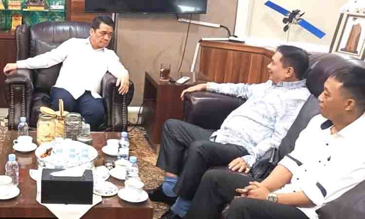 Bupati Bartim Bawa Sejumlah Program Prioritas ke Kemendes, Wamendes Nyatakan Siap Dukung