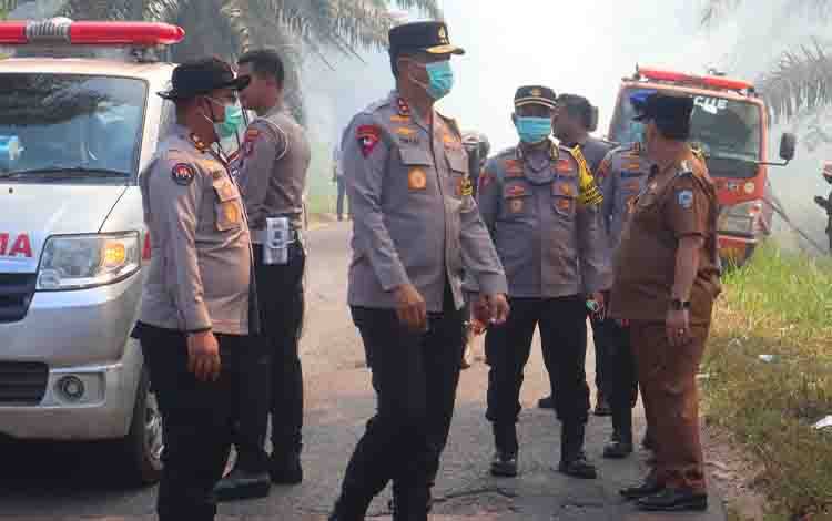 Kapolda Kalteng Minta Sinergi Semua Pihak dan Peran Aktif Pemdes Kunci Cegah Karhutla Sejak Dini