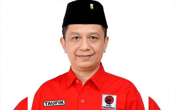 Taufik Nugraha Imbau Warga Barut Waspadai Ancaman Karhutla di Musim Kemarau