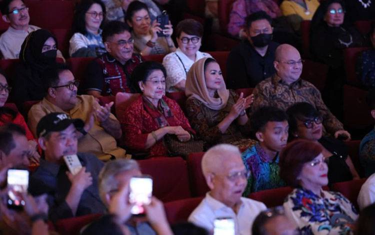 Megawati, Anies Baswedan hingga Rano Karno Hadiri Peluncuran Otobiografi Erros Djarot