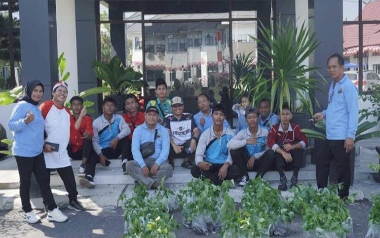 Dinas TPHP Kalteng Dorong Budidaya Cabai di Lingkungan Rumah Tangga