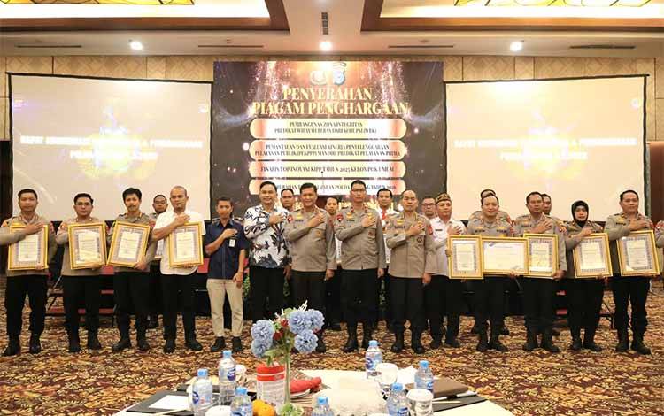 Polres Bartim Sabet Tiga Penghargaan, Pelayanan Publik Raih Predikat Sangat Baik