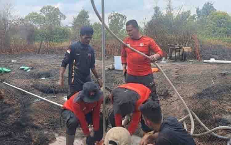 Sumur Bor Manual Manggala Agni Jadi Andalan Baru Atasi Karhutla saat Sumber Air Terbatas