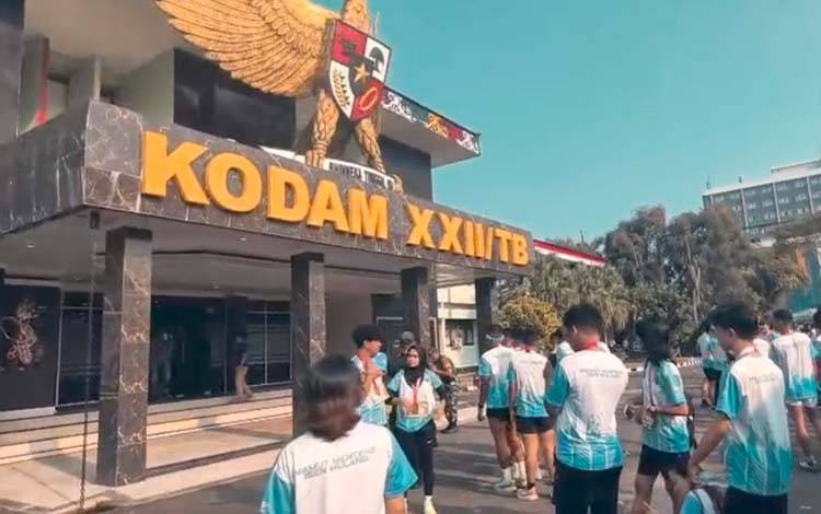 Ribuan Peserta Ikut Tambun Bungai Run, Pangdam Tegaskan Dukung Pembangunan-Kesejahteraan Masyarakat