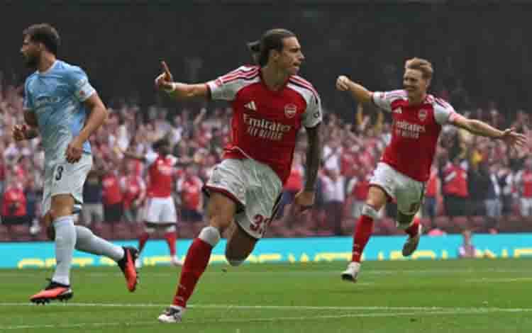 Arsenal Hancurkan Manchester City 3-0 Demi Juara Community Shield 2026