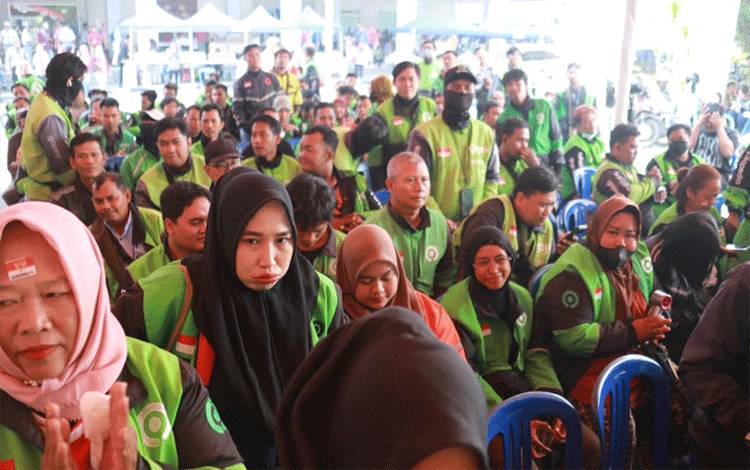 Gubernur Kalteng Harapkan Beban Masyarakat Semakin Ringan