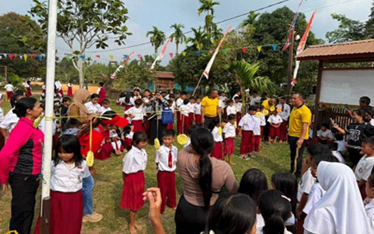 Ratusan Anak TK-SD Meriahkan Lomba 17 Agustus di Polsek Katingan Hulu