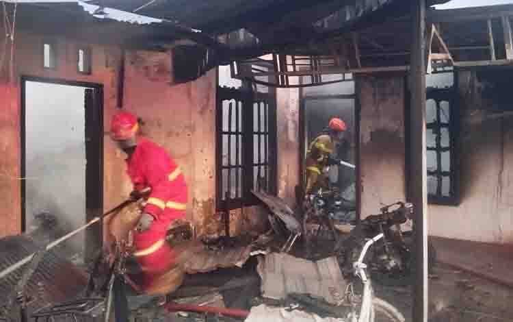 Rumah Warga Desa Pasir Panjang Hangus Terbakar