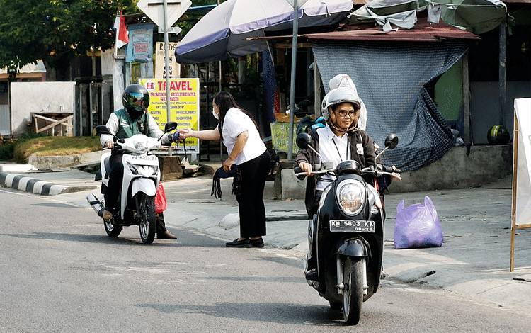 Dinkes Barito Timur Bagikan 1.000 Masker, Ruang Oksigen Puskesmas Disiagakan Hadapi Kabut Asap