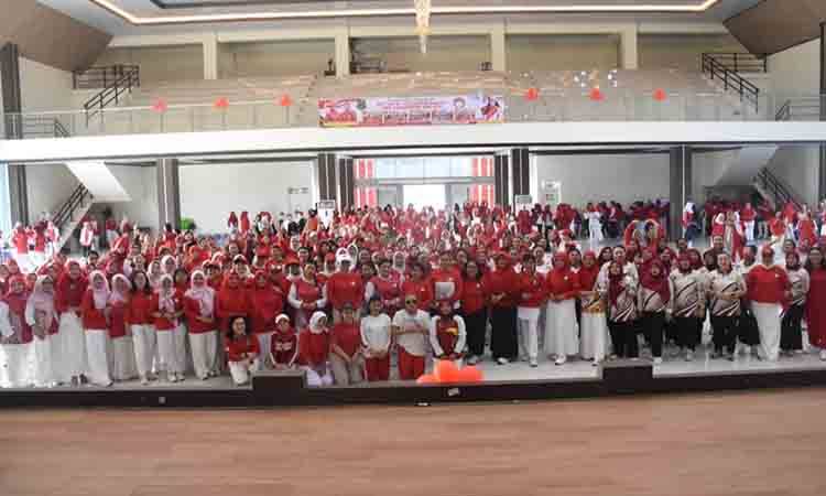 Rayakan HUT ke-81 RI, DWP Kapuas Pererat Kebersamaan Melalui Aneka Perlombaan