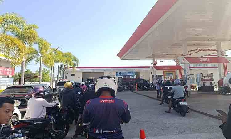Kondisi Stok BBM di Kapuas Dipastikan Cukup, Pemicu Antrean Panjang Terungkap