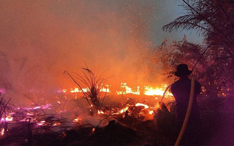 Karhutla Meluas, DPRD Kobar Ajak Warga Membuka Lahan dengan Tidak Dibakar