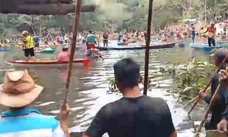 Ritual Menuba: Ikhtiar Warga Dayak Arut Utara Minta Hujan di Tengah Kekeringan