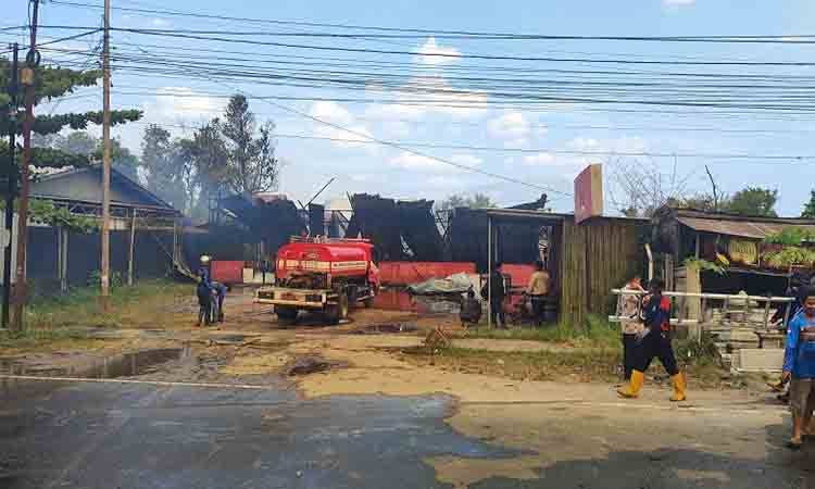 Kerugian Kebakaran Dasu House of Grill Ditaksir Rp300 Juta