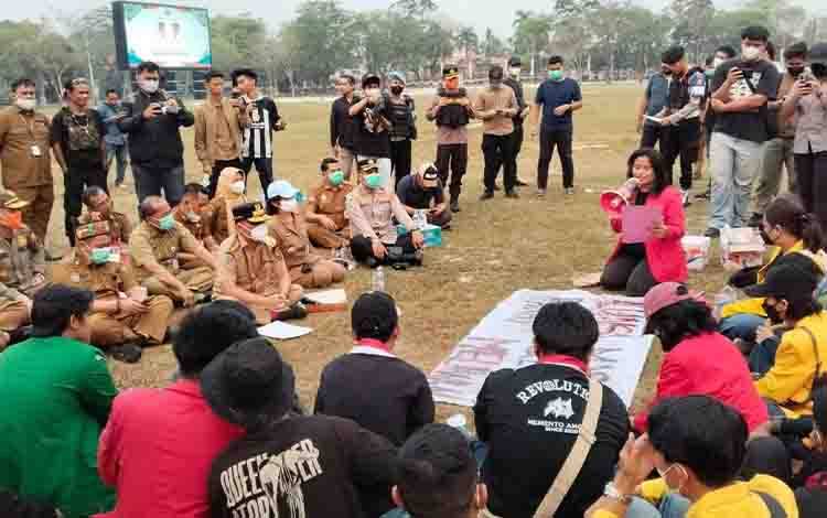Pemprov Kalteng Dituntut Tranparansi Anggaran dan Percepatan Penanganan Karhutla