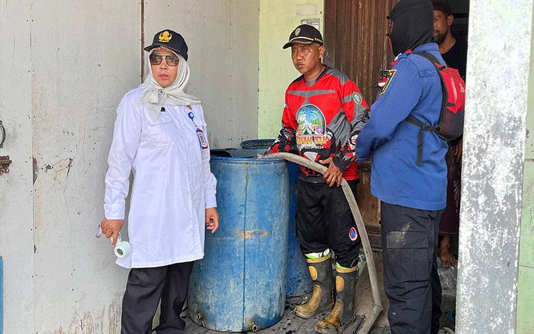 Krisis Air Bersih Melanda Basirih Hilir, 12 Ribu Liter Didistribusikan ke Warga