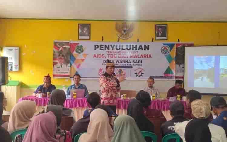 Edukasi Kesehatan di Desa Warna Sari Fokus pada Pencegahan Stigma dan Tiga Penyakit Menular