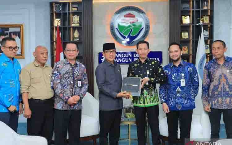 Mendes Dorong Bantuan ke Desa Berorientasi Pemberdayaan Ekonomi