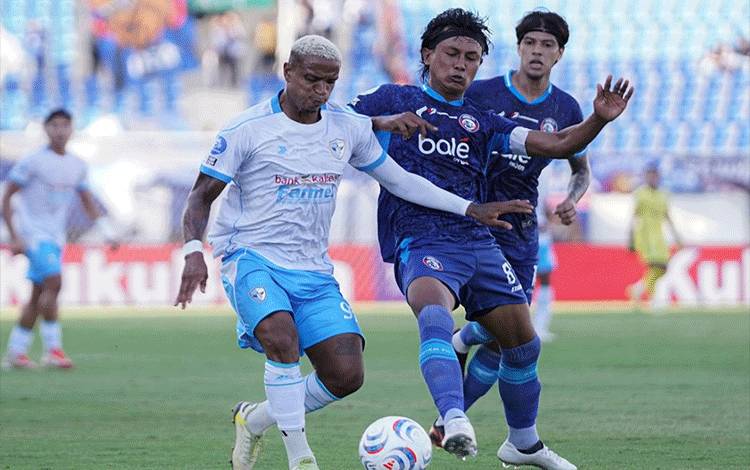 Laga Perdana Super League, Isenmulang Kalteng FC Harus Akui Keganasan Singo Edan Arema FC