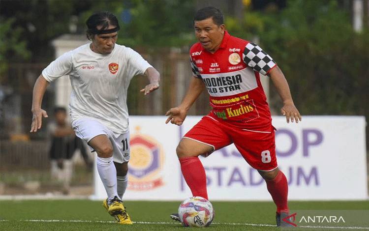 Francis Wewengkang Lengkapi Tim Kepelatihan Persija