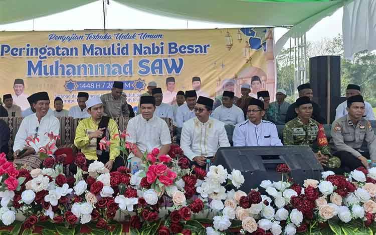 Maulid Nabi di Kantan Muara, Bupati Pulang Pisau Ingatkan Warga Waspadai Karhutla